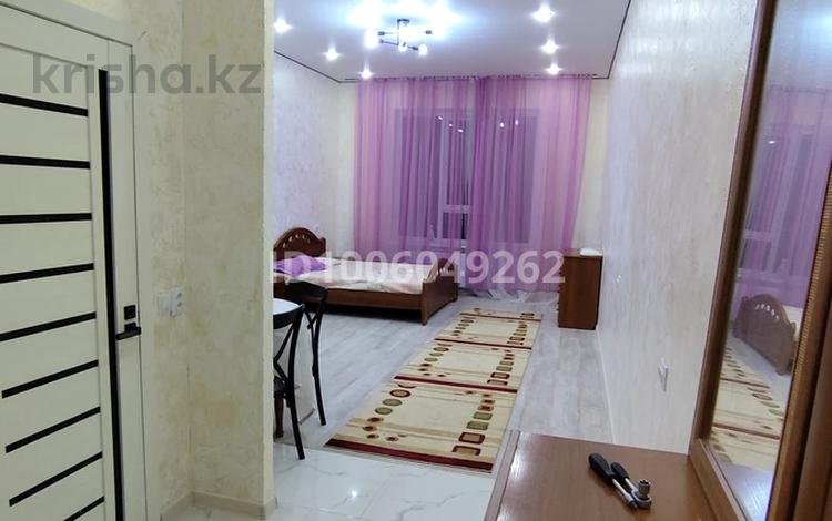 1-комнатная квартира · 35 м² · 1/9 этаж, мкр Шугыла, Мкрн Шугыла 340/37 за 230 000 ₸ в Алматы, Наурызбайский р-н — фото 2