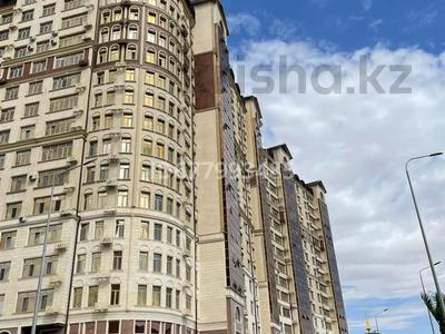 5-комнатная квартира · 158 м² · 4/16 этаж, 17-й мкр 23 за 75 млн 〒 в Актау