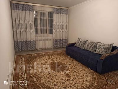 2-комнатная квартира, 55 м², 5 этаж помесячно, мкр Акбулак, 3-я улица за 250 000 〒 в Алматы, Алатауский р-н
