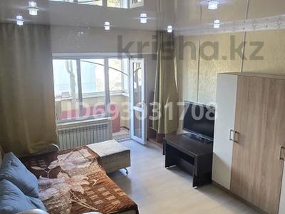 2-бөлмелі пәтер · 63 м² · 3/5 қабат, Спутник — Элеватор/ Сейфуллинамен, бағасы: 15 000 ₸ в Конаеве
