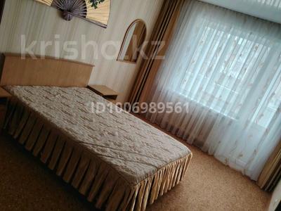 2-бөлмелі пәтер · 56 м² · 2/5 қабат, Х. Кошенбаева 104 — Вокзал, бағасы: 10 000 ₸ в 