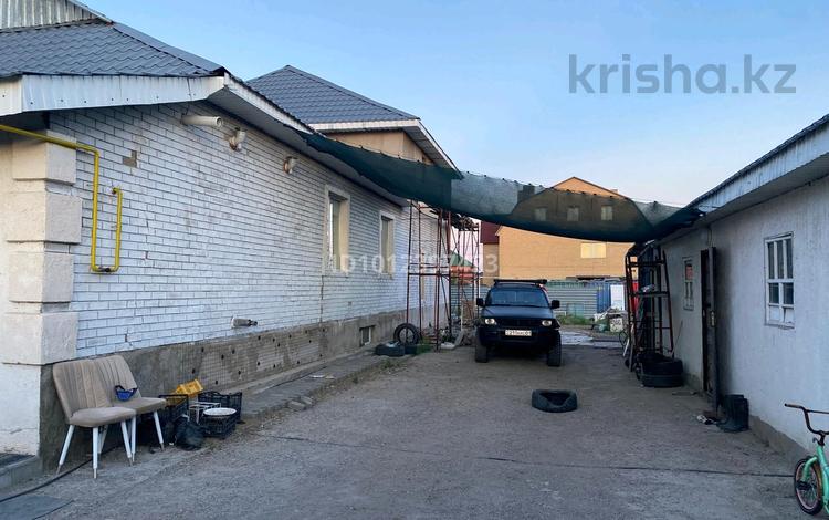 Жеке үй · 7 бөлме · 240 м² · 10 сот., мкр Уркер 6, бағасы: 54 млн ₸ в Астане, Нура р-н — фото 2