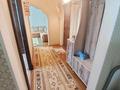 2-комнатная квартира, 52 м², 3/9 этаж помесячно, мкр Строитель — Честер паб, аль фараби за 130 000 〒 в Уральске, мкр Строитель — фото 4