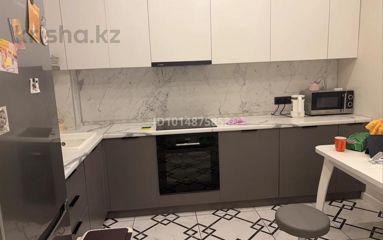 2-бөлмелі пәтер · 72.5 м² · 3/16 қабат, Сакена Сейфуллина 8 — Сейфуллина Сарыарка, бағасы: 42 млн ₸ в Астане, Сарыарка р-н — фото 3