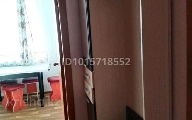1-комнатная квартира · 38 м² · 3/9 этаж, мкр Жулдыз, Мкр 10 . Самал 98 за 100 000 ₸ в Уральске — фото 2
