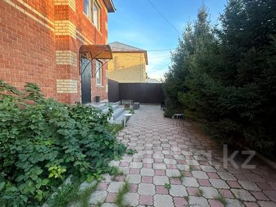 Отдельный дом · 5 комнат · 600 м² · 10 сот., Баянтау 30 за 155.6 млн 〒 в Астане, Алматы р-н