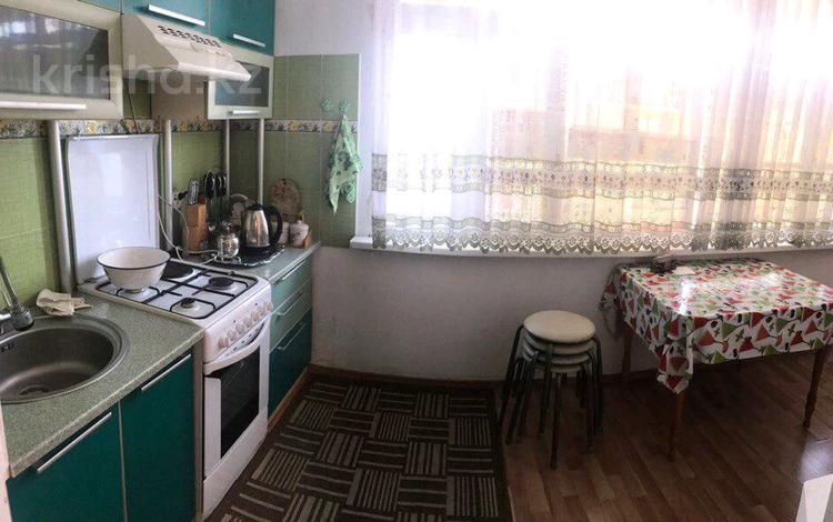 3-комнатная квартира, 68 м², 4/5 этаж помесячно, Назарбаева за 120 000 〒 в Талдыкоргане — фото 14