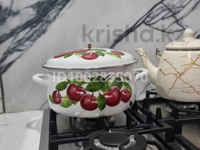 2-комнатная квартира · 48 м² · 3/5 этаж, 14-й мкр 9 — Недалеко от побережья моря за 13 000 ₸ в Актау