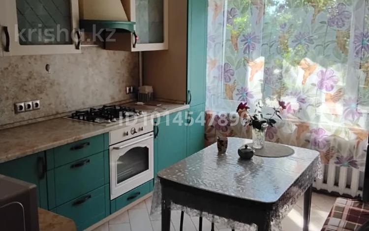 2-бөлмелі пәтер · 54 м² · 2/5 қабат, Северо-Восток ш/а., Маншук Маметовой 103, бағасы: 25 млн ₸ в Уральске, мкр Северо-Восток — фото 4
