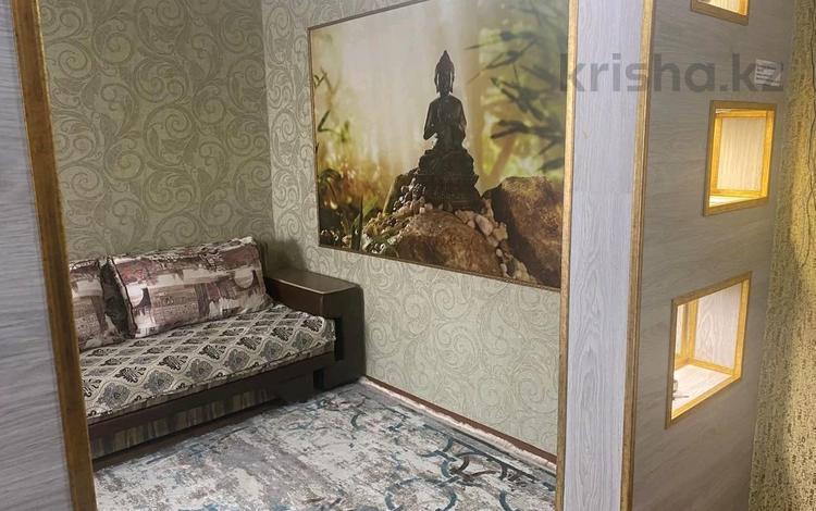 1-бөлмелі пәтер · 44 м², 15 микрорайон 18 — Ауэзова, бағасы: 12 000 ₸ в Семее — фото 2