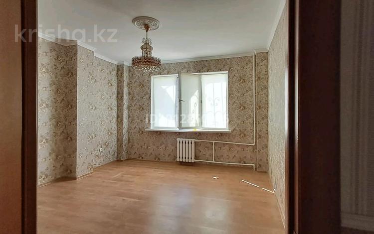 2-бөлмелі пәтер · 80 м² · 2/9 қабат, Акжарма 10, бағасы: 250 000 ₸ в Атырау, мкр Привокзальный-1 — фото 2