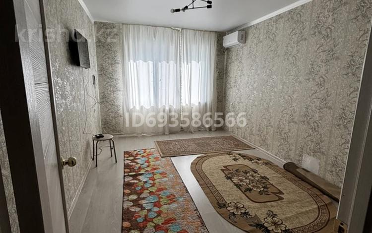 1-комнатная квартира · 40 м² · 2/9 этаж, Политехническая — ул Алматы за 130 000 〒 в Уральске — фото 10
