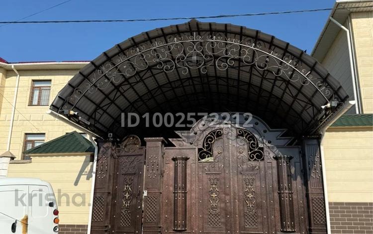 Жеке үй · 5 бөлме · 500 м² · 8 жүзд., Самал-2 ш/а, Утегенова 1 — Рыскулова, бағасы: 120 млн ₸ в Шымкенте, Абайский р-н — фото 2