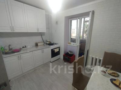 2-бөлмелі пәтер · 42 м² · 3/5 қабат, 12 ш/а., бағасы: 15.7 млн ₸ в Актобе, мкр 12