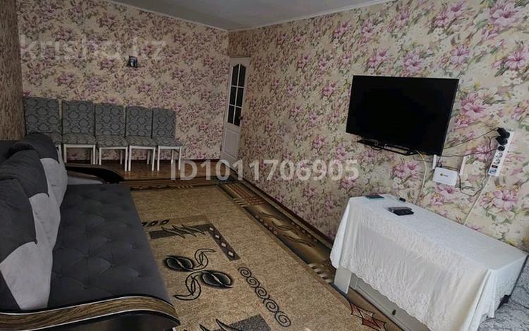 2-бөлмелі пәтер · 44 м² · 1/5 қабат, мкр Мясокомбинат, Поповича 2 — Остановка Дет.сад.сзади школы 32, бағасы: 12.5 млн ₸ в Уральске — фото 2
