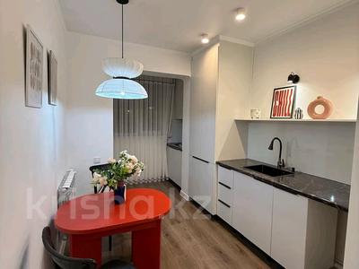 2-бөлмелі пәтер · 55 м² · 4/5 қабат, 18-й мкр. 78A, бағасы: 25 млн ₸ в Шымкенте, Енбекшинский р-н