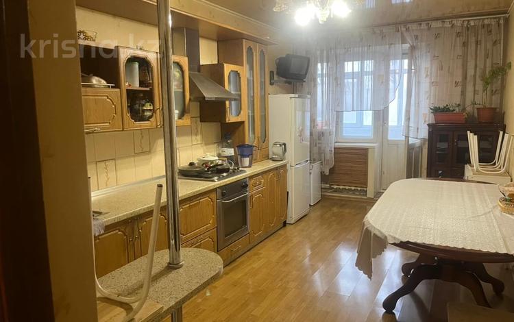 3-бөлмелі пәтер, 85 м², 2/5 қабат, Рыскулбекова 8А, бағасы: 37 млн 〒 в Астане, Алматы р-н — фото 2