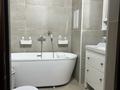 2-бөлмелі пәтер · 74 м² · 5/5 қабат, Центр 13А, бағасы: 38 млн ₸ в Атырау, мкр Авангард-4 — фото 7
