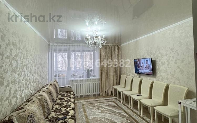 2-комнатная квартира · 48 м² · 3/9 этаж, мкр Юго-Восток, 28й микрорайон 18 — проспект Республики 18 за 22.5 млн ₸ в Караганде, Казыбек би р-н — фото 2