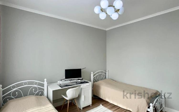 2-бөлмелі пәтер · 60 м² · 7/9 қабат, Толе би 145, бағасы: 43 млн ₸ в Алматы — фото 2