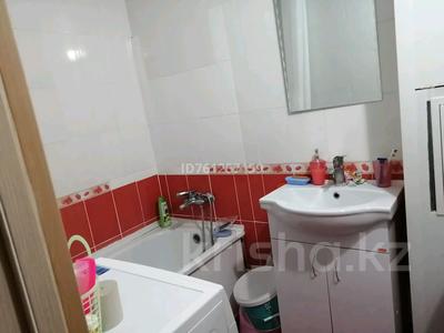 3-комнатная квартира · 61 м² · 2/5 этаж, мкр 5, Тургенева — Тургенева-Шәмші Калдаякова за 17.9 млн 〒 в Актобе