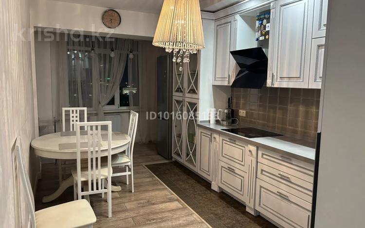 4-комнатная квартира · 140 м² · 8/16 этаж, мкр Самал-1 9/2 — Жолдасбекова - Мендикулова за 800 000 ₸ в Алматы, Медеуский р-н — фото 10