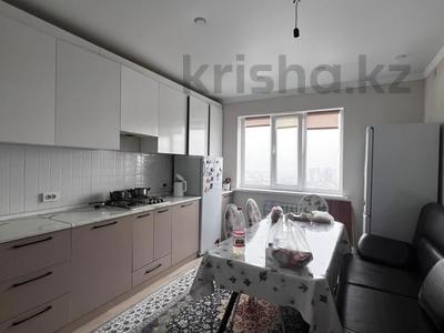 2-бөлмелі пәтер, 70 м², 9/10 қабат, мкр №6 37Б — Абая Саина, бағасы: 46 млн 〒 в Алматы, Ауэзовский р-н