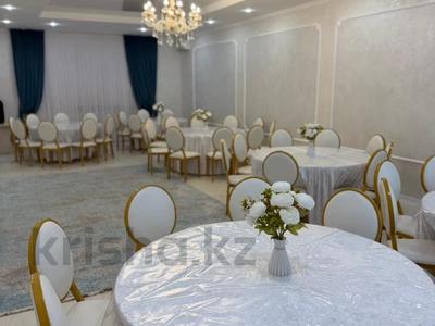 Дом · 5 комнат · 250 м², Орал Мұхамеджанова 5 — Костанай -2 за 120 000 〒
