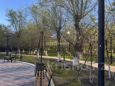 2-бөлмелі пәтер · 68 м², Сауыргалиева 21 — Возле Ретро парка, бағасы: 21.8 млн ₸ в Атырау