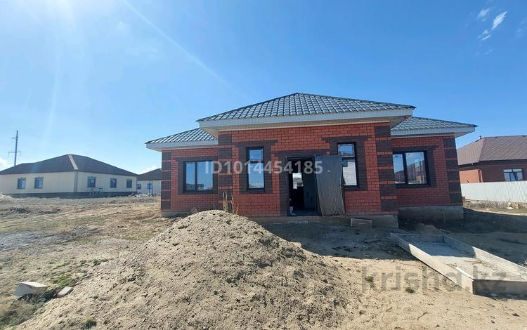 Жеке үй · 4 бөлме · 150 м² · 10 жүзд., Жаңақоныс-2, Абая 438, бағасы: 27 млн ₸ в Актобе, жилой массив Жанаконыс-2 — фото 2