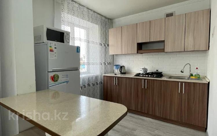 1-комнатная квартира, 31.4 м², 2 этаж посуточно, Жансугурова 98 — Меломан за 10 500 〒 в Талдыкоргане — фото 2