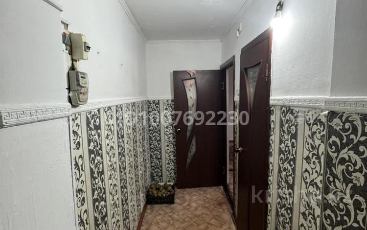 2-комнатная квартира · 43 м² · 1/2 этаж, жилой массив Кызылжар, Центральная 10 10 за 6.5 млн ₸ в Актобе — фото 2