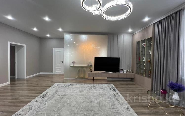 4-комнатная квартира · 160 м² · 3/9 этаж, Набережная 49а за 125 млн ₸ в Костанае — фото 2