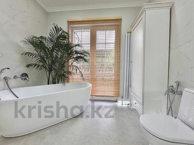 Отдельный дом · 4 комнаты · 230 м², мкр Тау Самал, Олимпийская 18 — Рядом ЖК Silverwood Apartments за 2.2 млн 〒 в Алматы, Медеуский р-н