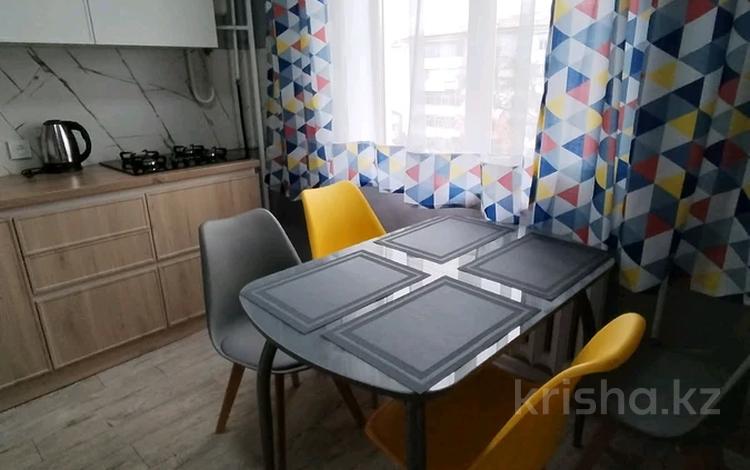 2-бөлмелі пәтер · 52 м² · 3/9 қабат, Назарбаев 158 — 8 школа, бағасы: 200 000 ₸ в Петропавловске — фото 2