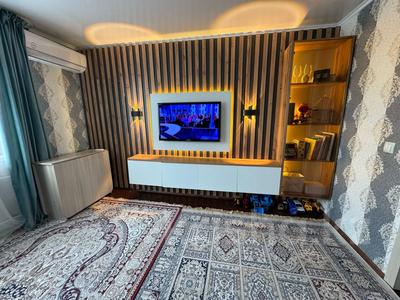 2-комнатная квартира · 42 м² · 2/2 этаж, Нефтяников 2 за 12.9 млн 〒 в Петерфельде