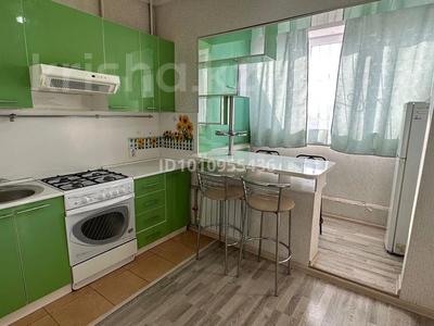 3 комнаты · 80 м² · 7/9 этаж, мкр Тастак-1 13 — Төле би за 100 000 〒 в Алматы, Ауэзовский р-н