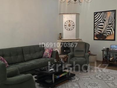 3-комнатная квартира · 153 м² · 1/4 этаж, Мирас 53 за 205 млн 〒 в Алматы, Бостандыкский р-н