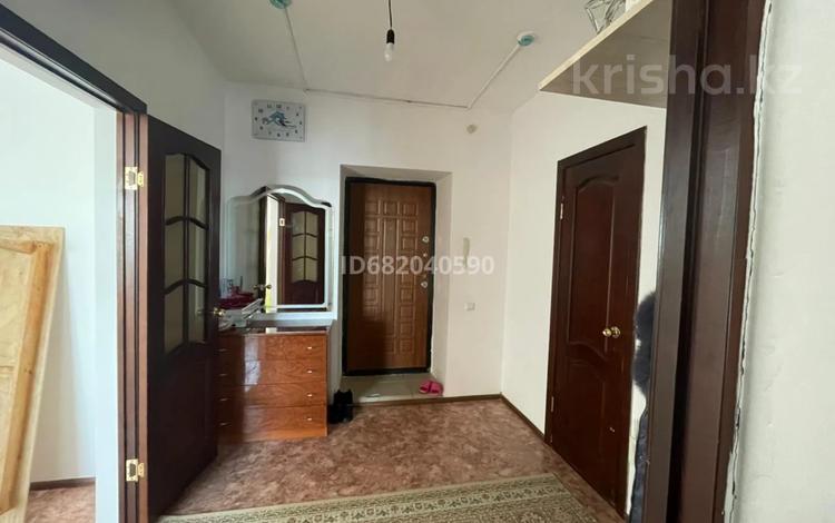 1-комнатная квартира · 43 м² · 10/10 этаж, мкр. Алтын орда, Ораза Татеулы за 120 000 〒 в Актобе — фото 2