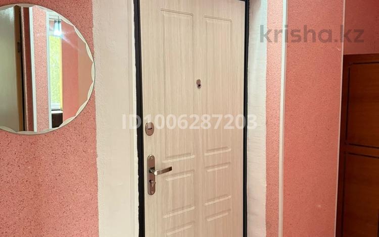 1-комнатная квартира · 30.2 м² · 5/5 этаж, 6 микрорайон 9 за 8.5 млн ₸ в Таразе — фото 2