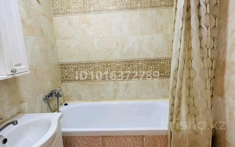 2-бөлмелі пәтер · 52 м² · 8/9 қабат, МКР Сункар 5 — Рядом с дворцом спорта Бурабай, бағасы: 17.5 млн ₸ в Кокшетау — фото 2