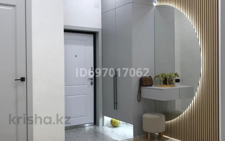 3-бөлмелі пәтер, 100 м², 9/9 қабат, 28-й мкр 49, бағасы: 37 млн 〒 в Актау, 28-й мкр — фото 2