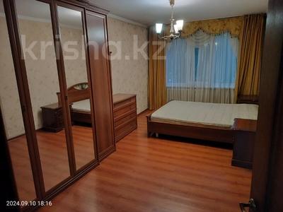3-комнатная квартира · 66 м² · 2/5 этаж, мкр Аксай-2 за 33.5 млн ₸ в Алматы, Ауэзовский р-н