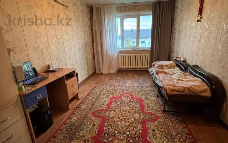 3-комнатная квартира · 61.8 м² · 5/5 этаж, Каирбекова 411 за 18.4 млн ₸ в Костанае — фото 9