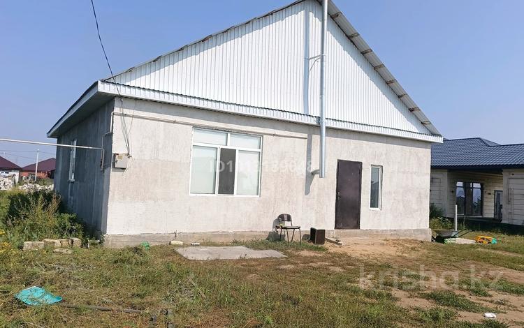 Жеке үй · 3 бөлме · 120 м² · 10 жүзд., Ушкиан 89 — Шалкар магазин Ушкиян 89, бағасы: 19 млн ₸ в Актобе, жилой массив Акжар-2 — фото 17