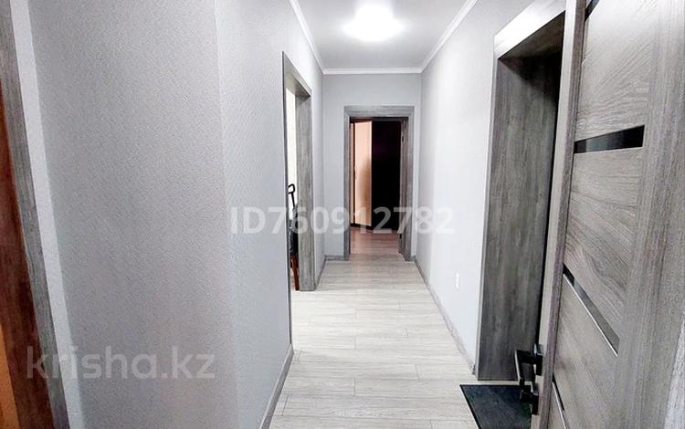 2-комнатная квартира · 58 м² · 4/10 этаж, мкр Юго-Восток за 28.8 млн ₸ в Караганде, Казыбек би р-н — фото 3