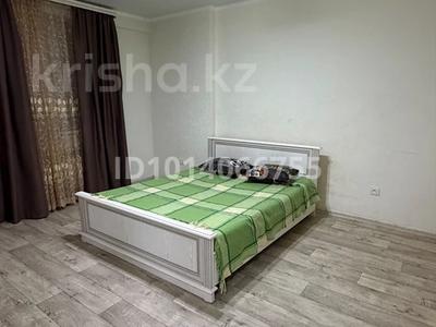 1-бөлмелі пәтер · 40 м² · 1/5 қабат, Алтын орда ш/а. 16ак1, бағасы: 130 000 ₸ в Актобе, мкр. Алтын орда