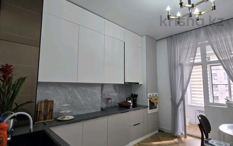 4-бөлмелі пәтер · 130 м² · 4/5 қабат, Есенберлина, бағасы: 85 млн ₸ в Усть-Каменогорске — фото 3
