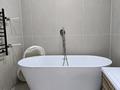 4-бөлмелі пәтер · 130 м² · 4/5 қабат, Есенберлина, бағасы: 85 млн ₸ в Усть-Каменогорске — фото 84