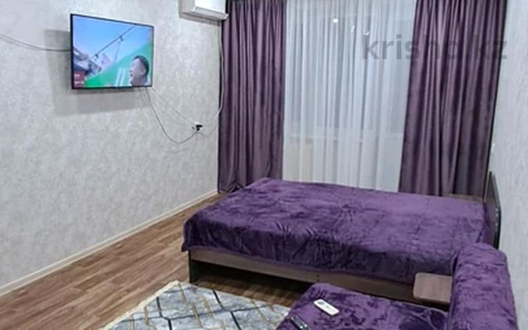 1-бөлмелі пәтер · 38 м² · 3/5 қабат, Машхур Жусупа 87 — Район т.д. Достык, бағасы: 8 000 〒 в Экибастузе — фото 2